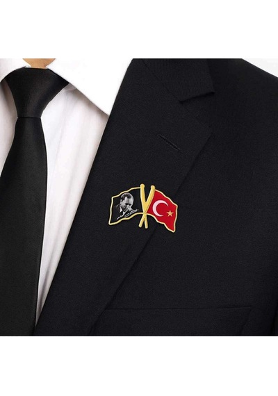 Mustafa Kemal Atatürk Ve Türk Bayrağı Rozet Gold Gri