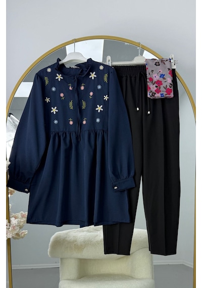Lovie Moda Kadın Çiçek İşlemeli Takım - Lacivert Beyaz