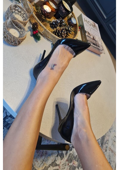 001 200 Topukla Kadın 10 Cm Topuklu Klasik Sivri Burun Stiletto Siyah Rugan