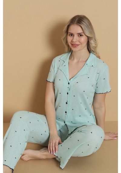 Wordex Mirano 1712 Minik Kalp Desenli Pointel İnce Kumaş Düğmeli Kısa Kollu Kadın Pijama Takımı Yeşil Wordex Mirano 1712 Minik Kalp Desenli Pointel İnce Kumaş Düğmeli Kısa Kollu Kadın Pijama Takımı Yeşil