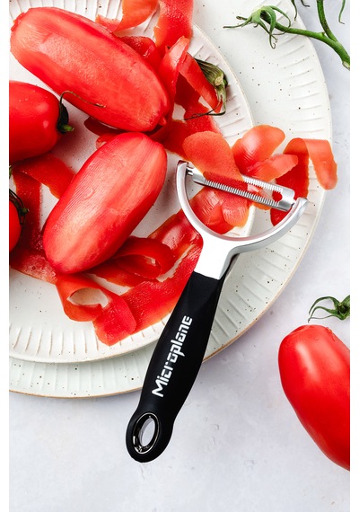 Microplane Profesyonel Y Tırtıklı Meyve Ve Sebze Soyacağı 001 Siyah
