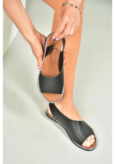 Fox Shoes U876860609 Siyah Kadın Sandalet Siyah