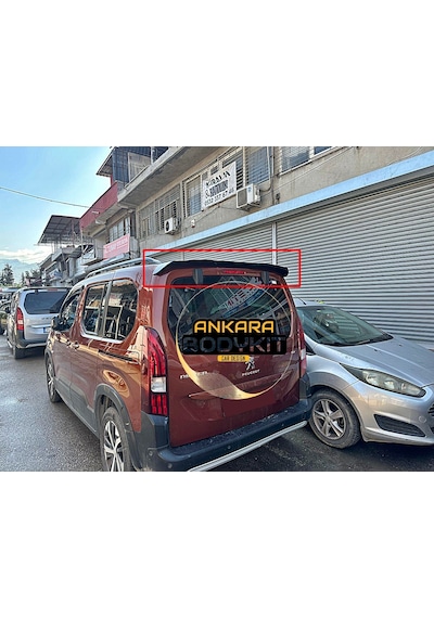 Rifter Yarasa Spoiler Parlak Siyah - Plastik