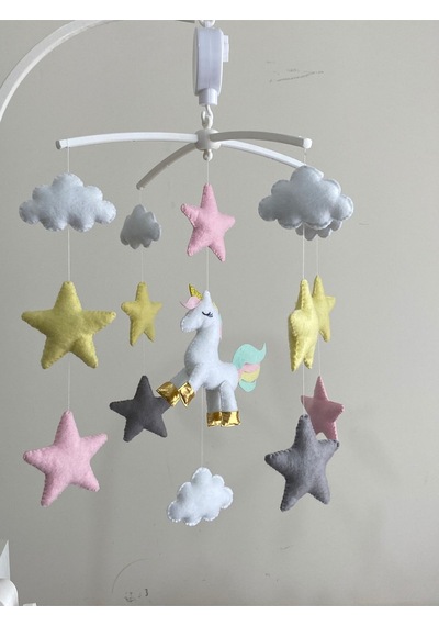 Müzik - Aparat Dahil Unicorn Figürlü El Yapımı Kız Bebek Beşik Dönencesi