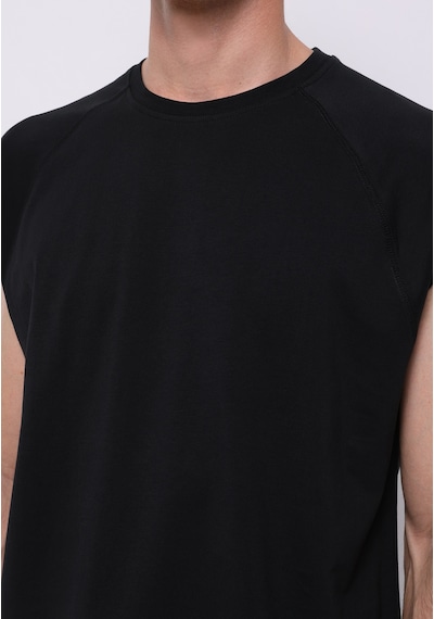 Colin's Colins Boxy Fit Erkek Siyah Atlet Cl1078304 Q1.v1 Blk Siyah Colin's Colins Boxy Fit Erkek Siyah Atlet Cl1078304 Q1.v1 Blk Siyah