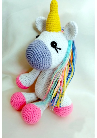 Amigurumi Oyuncak Gökkuşağı Unicorn Sağlıklı Oyuncak El Örgüsü