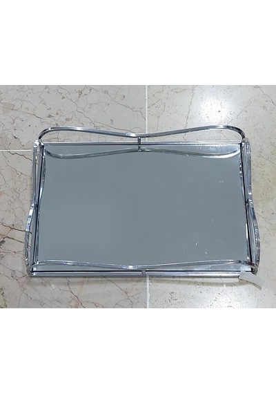 Gümüş Aynalı Dikdörtgen Tepsi, Metal, 30x20cm, Şık Sunum İçin Sofra Parçası Çok Renkli