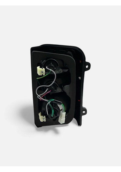 Depo Mitsubishi L300 Sağ Arka Stop Lambası Duylu Ampullü 1987-1997