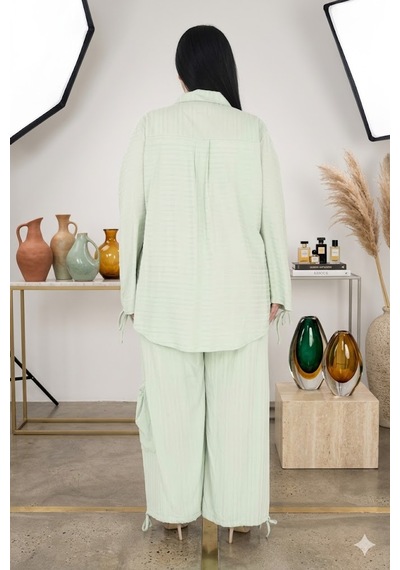 Büyük Beden Yazı Baskılı Gömlek Yaka Bağcık Kol Detaylı Paçası Bağcıklı Kadın Takım Haki