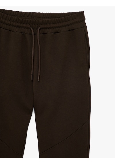 Koton Viskon Karışımlı Cepli Beli Bağcıklı Jogger Spor Eşofman Altı Kahverengi 6sam40082nk
