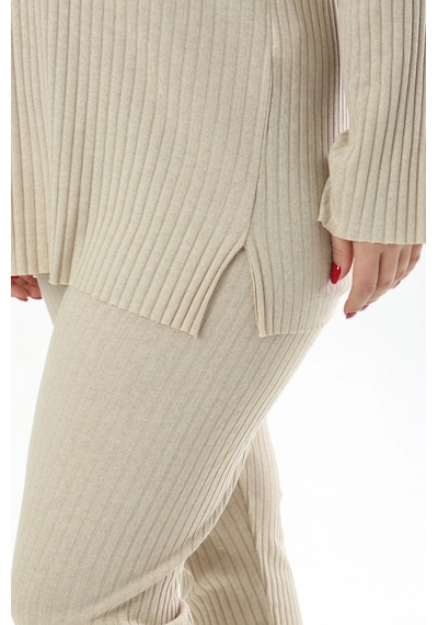 Modasehle Büyük Beden Uzun Kollu Yüksek Bel Beli Lastikli Yırtmaçlı İnce Pijama Takım Uzun-krem Modasehle Büyük Beden Uzun Kollu Yüksek Bel Beli Lastikli Yırtmaçlı İnce Pijama Takım Uzun-krem