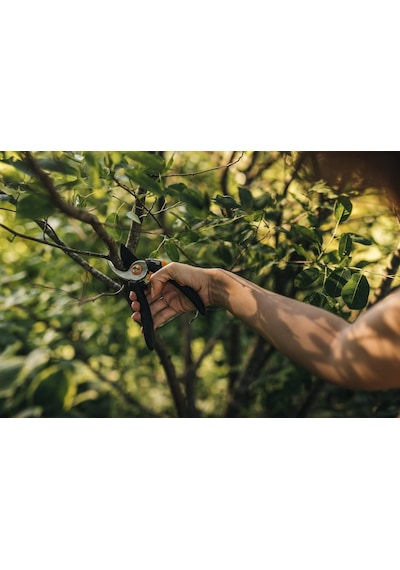 Fiskars Bypass M Bahçe Makası, Masif, P321, Taze Dallar Ve Çalıla