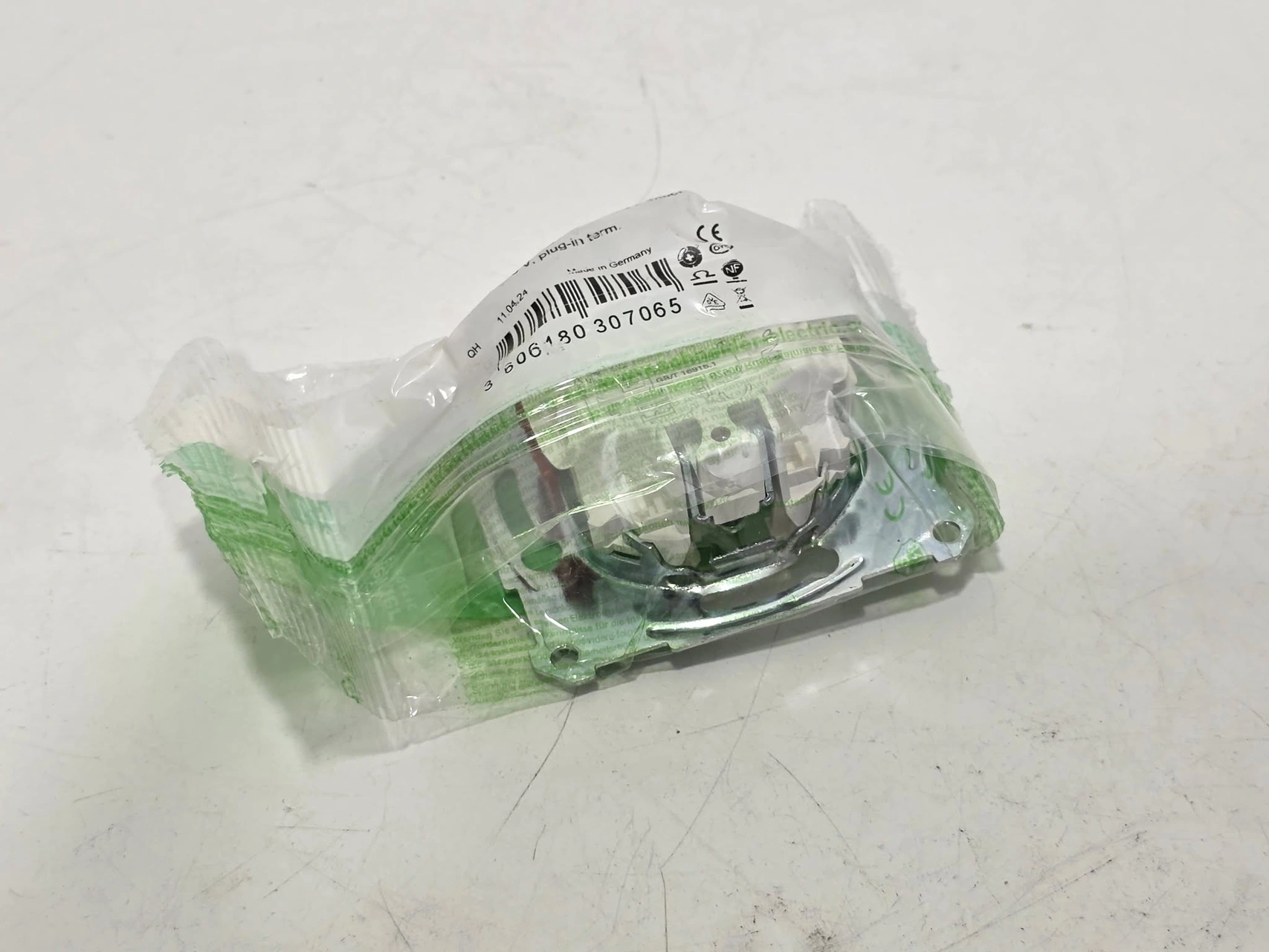 Schneider Mtn3155-0000 Komütatör Liht Butonu
