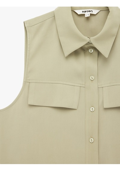 Koton Viskon Kupro Kumaş Regular Fit Aplike Detaylı Kolsuz Gömlek Haki 6sak60202ew