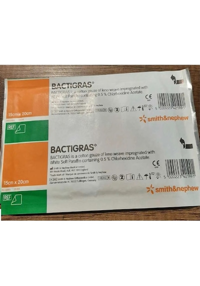 Bactigras Parafinli Antiseptik Tül Sargı Yara Bakım Örtüsü 15cm X 20cm 30 Adet S K T 2027 Ref 7461