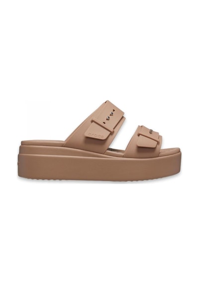 Crocs 207431 Brooklyn Buckle Lowwdg Çift Bantli Karamel Kadın Terlik Karamel