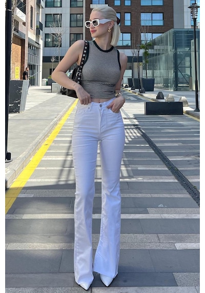 Madmext Kadın Beyaz Yırtmaçlı Likralı İspanyol Paça Jean Pantolon Mg1518 Beyaz Madmext Kadın Beyaz Yırtmaçlı Likralı İspanyol Paça Jean Pantolon Mg1518 Beyaz