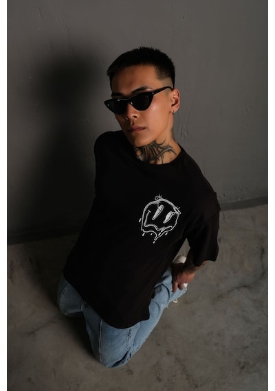 Technomonkey Oversize Eriyen Smiley Baskılı Unisex Tişört Siyah
