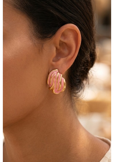 Gold Pembe Mineli Çizgili Premium Küpe Çok Renkli