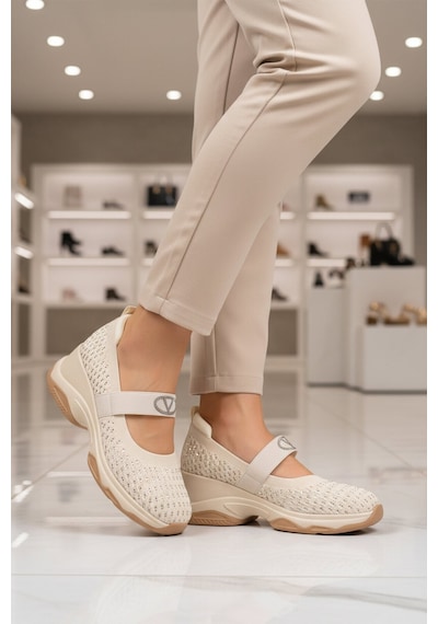 Guja Bej Anorak Bantlı Taş İşlemeli Kadın Casual Ayakkabı 26y305 G