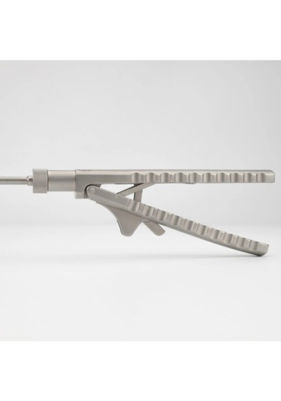 Laparoscopic Needle Holder - Sola Eğimli - Praticmed