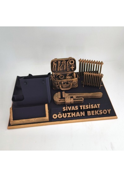 Kişiye Özel Sıhhı Tesisatçı Masa İsimliği Ve Kartvizitlik Gold - Siyah
