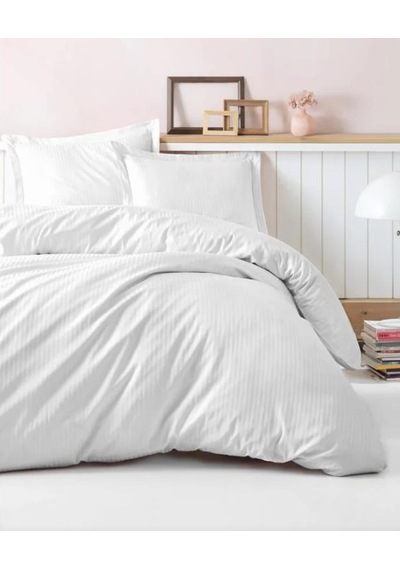 Elegant Stripe Çift Kişilik Beyaz Saten Nevresim Takımı Beyaz