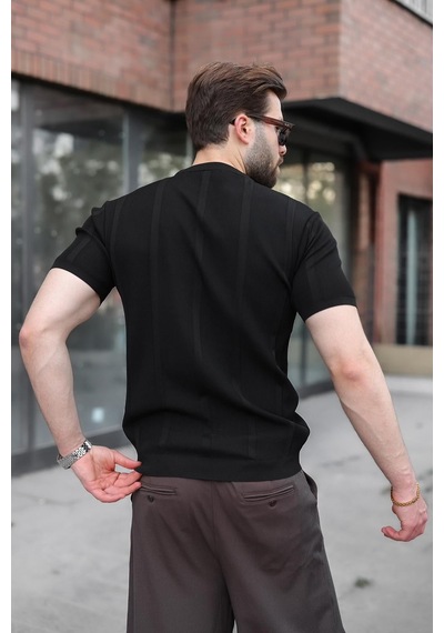 Madmext Siyah Regular Fit Bisiklet Yaka Fitilli Triko Erkek Tişört E7490 Madmext Siyah Regular Fit Bisiklet Yaka Fitilli Triko Erkek Tişört E7490
