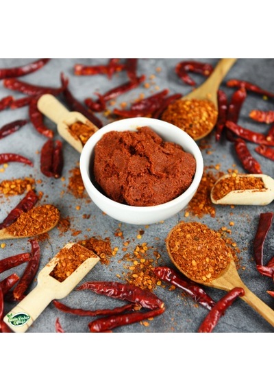 Sizin Bahçe Çiftliği Tatlı Biber Salçası 1 KG