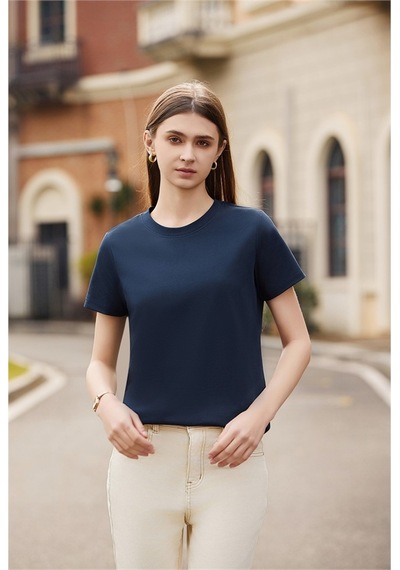 New Performance Premium Basic T-shirt %61,7 Pamuk %34,7 Polyester %3,6 Dut İpeği Lacivert New Performance Premium Basic T-shirt %61,7 Pamuk %34,7 Polyester %3,6 Dut İpeği Lacivert