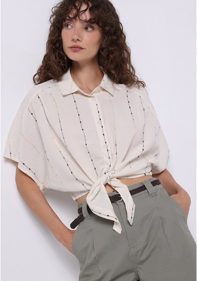 Colin's Colins Regular Fit Shirt Neck Nakışlı Kadın Ekru Kısa Kol Gömlek Cl1074253 Q1.v1 Ecr Ekru Colin's Colins Regular Fit Shirt Neck Nakışlı Kadın Ekru Kısa Kol Gömlek Cl1074253 Q1.v1 Ecr Ekru