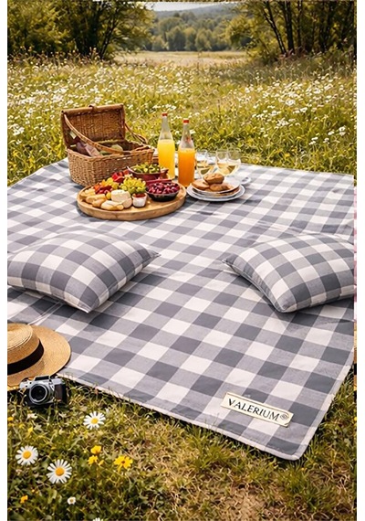 Valerium Sıvıya Ve Lekeye Dayanıklı Silikon Dolgulu Piknik Seti 170x170cm + 2 Minder Gri