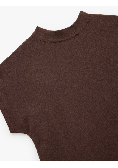 Koton Regular Fit Kısa Kollu Hafif Dik Yaka Triko Kazak Kahverengi 6wak90409ht Kahve