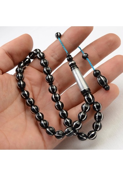 Küre Kesim 8x8 Mm Pirinç Sarmallı Kuka Sistem Püsküllü Tesbih Siyah