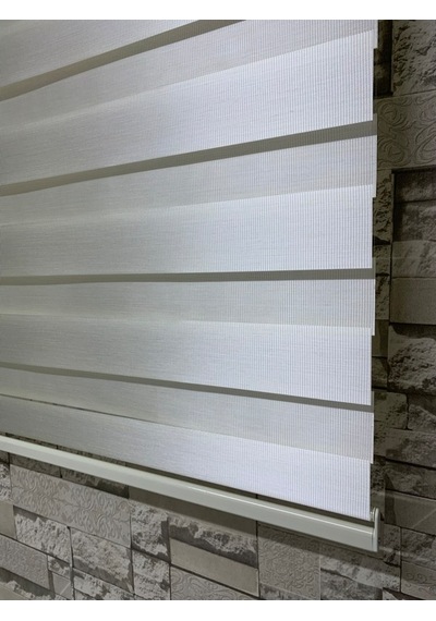 Acık Krem Zebra Stor Perde Tüm Ölçülerde Acık Krem Zebra Stor Perde Tüm Ölçülerde