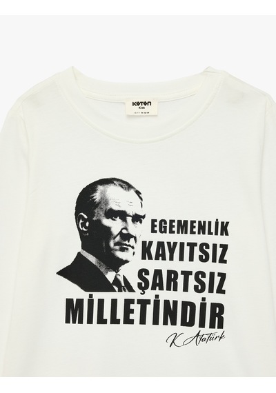Koton Atatürk Baskılı Bisiklet Yaka Uzun Kollu Pamuklu Tişört Ekru 7wkg10707ak Koton Atatürk Baskılı Bisiklet Yaka Uzun Kollu Pamuklu Tişört Ekru 7wkg10707ak