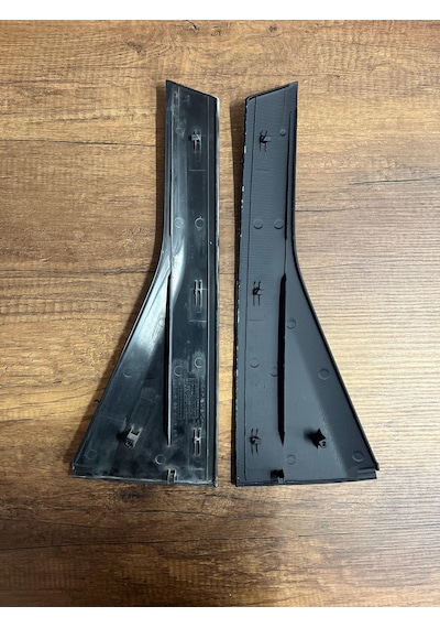 Honda Jazz Arka Kapı Direk Dış Kaplama Bakaliti -