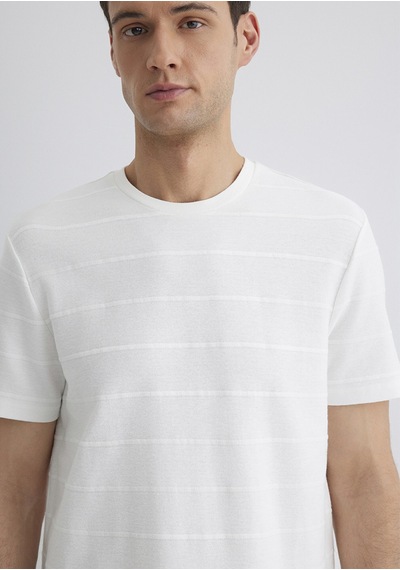 Mavi - Çizgi Detaylı Beyaz Tişört 0611409-70057 Beyaz