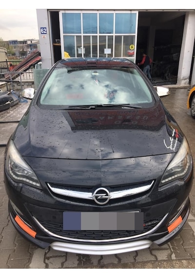 Opel Astra J Sedan Body Kit Takımı