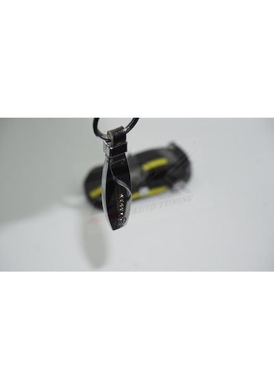 Nissan Logo Su Damlası Model Stil Deri Metal Anahtarlık