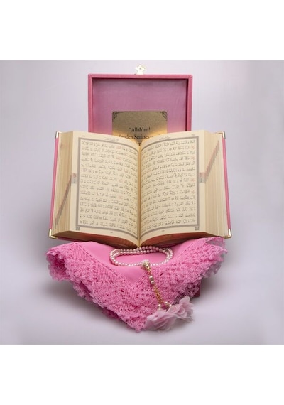 Orta Boy Plaket Kutulu Kuranı Kerim Seti Pembe + Mevlit Örtüsü-+ Tespih