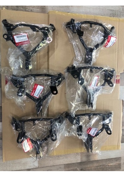 Honda Cbr 250R Kafa Demiri Cbr 250 R 2011-2013 Kafa Demiri