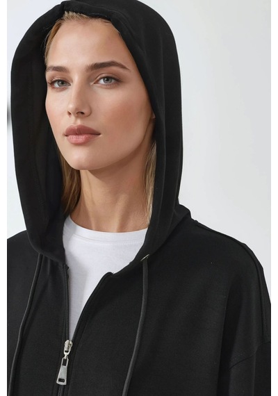 Hiccup Fermuarlı Uzun Kollu Kalçayı Kapatan Kapüşonlu Sweatshirt Siyah