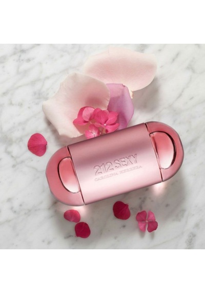 Carolina Herrera 212 Sexy Edp Kadın Parfüm 100ml Fresh