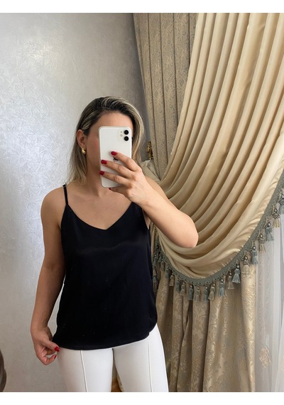 İlayla Saten Askılı Bluz Siyah