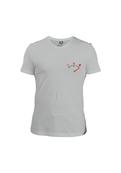 Erkek V Yaka Siyah Tshirt Kalp Ibre 001