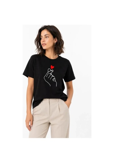Butik İstanbul Kore Parmak Kalp Aşk Temalı Minimal Baskılı Tişört Yazlık Kısa Kol T-shirt - Siyah Butik İstanbul Kore Parmak Kalp Aşk Temalı Minimal Baskılı Tişört Yazlık Kısa Kol T-shirt - Siyah