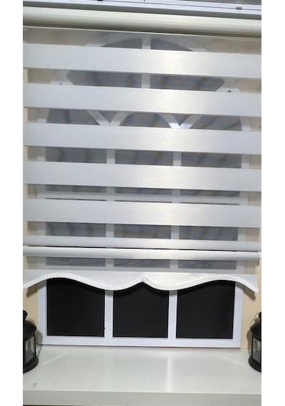 Zebra Stor Perde Beyaz Etek Dilimli Stb-400-v01