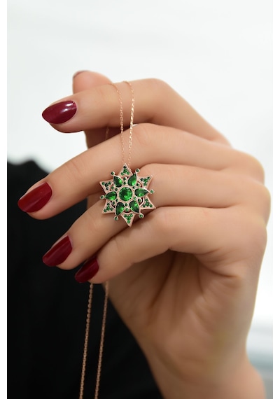 Papatya Silver 925 Ayar Gümüş Rose Kaplama Zümrüt Yeşili Kamelya Çiçeği Kolye
