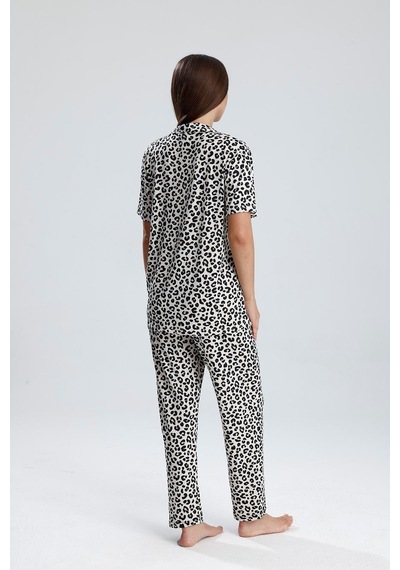 Kompedan Kadın Leopar Desen Önden Düğmeli Pijama Takım LEOPAR